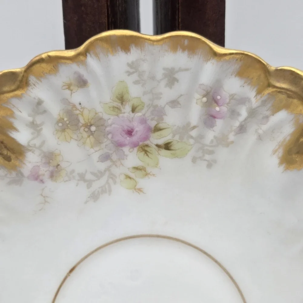 Set Of 4 Bawo & Dotter Elite Works Limoges France Floral/Gold Demitasse Saucers